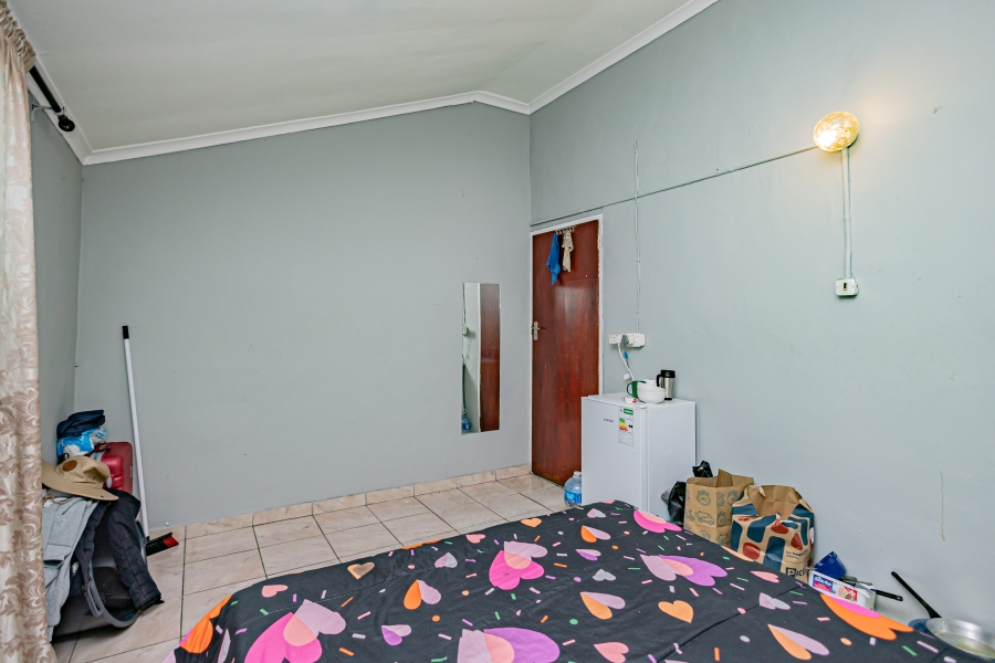 6 Bedroom Property for Sale in Scottsville Western Cape